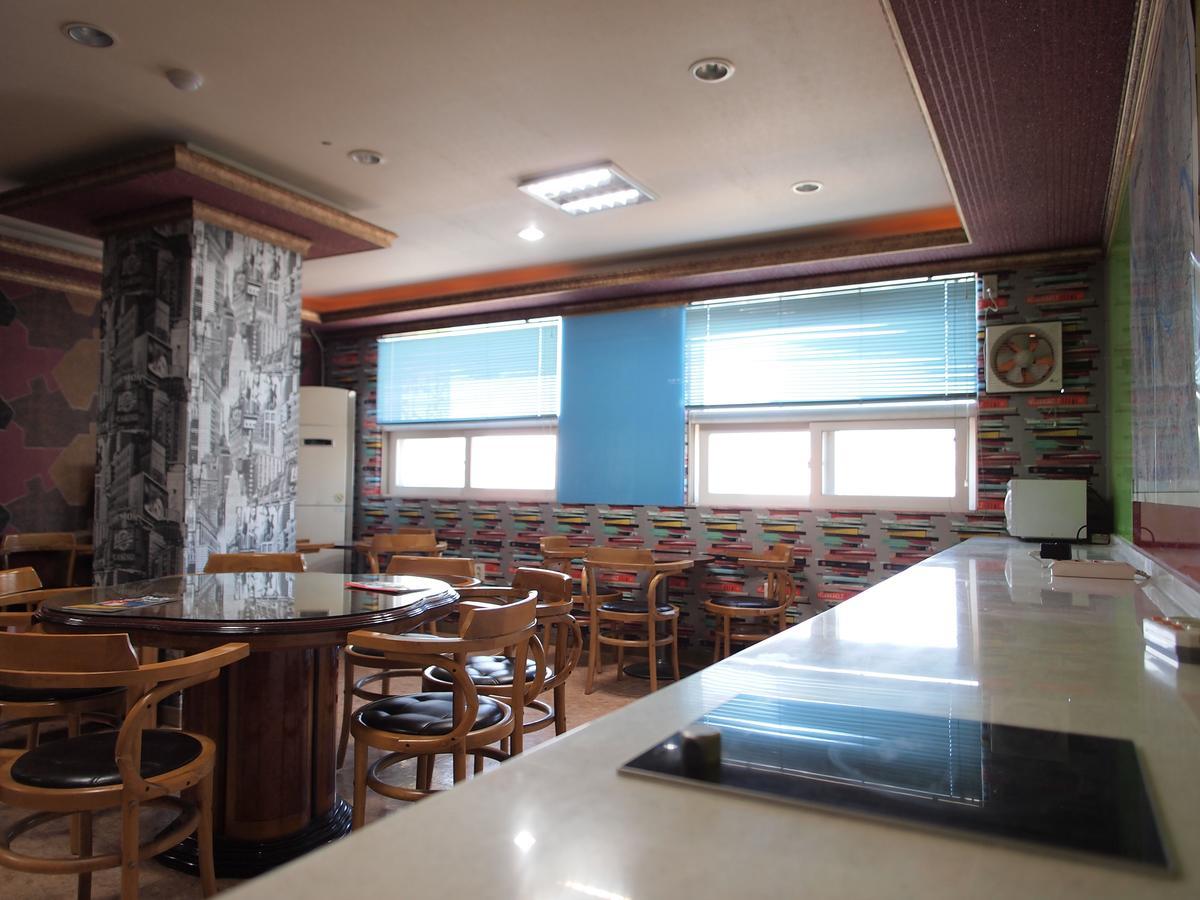 Hostel J Stay Seul Exterior foto